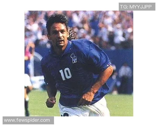 9号蓝色足球明星的传奇之路与辉煌成就揭秘